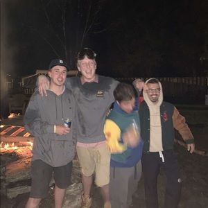 Meet your Posher, Kayne